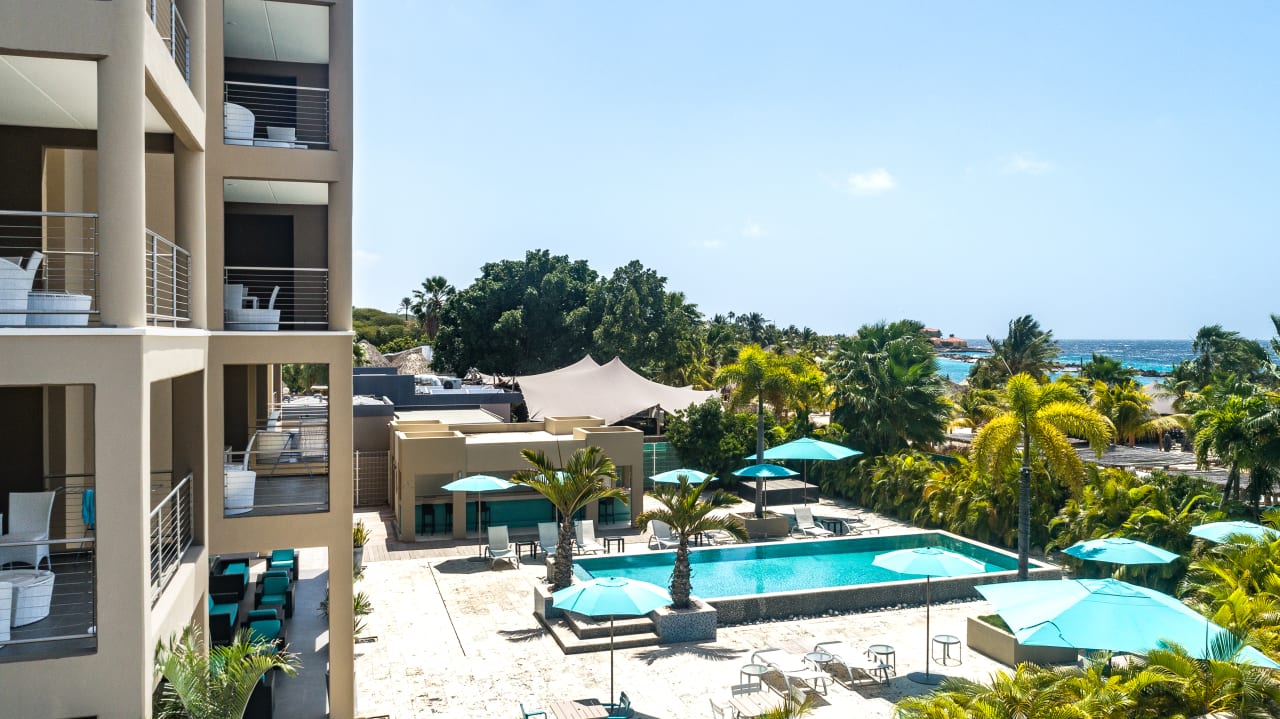 Pool Apartment The Beach House