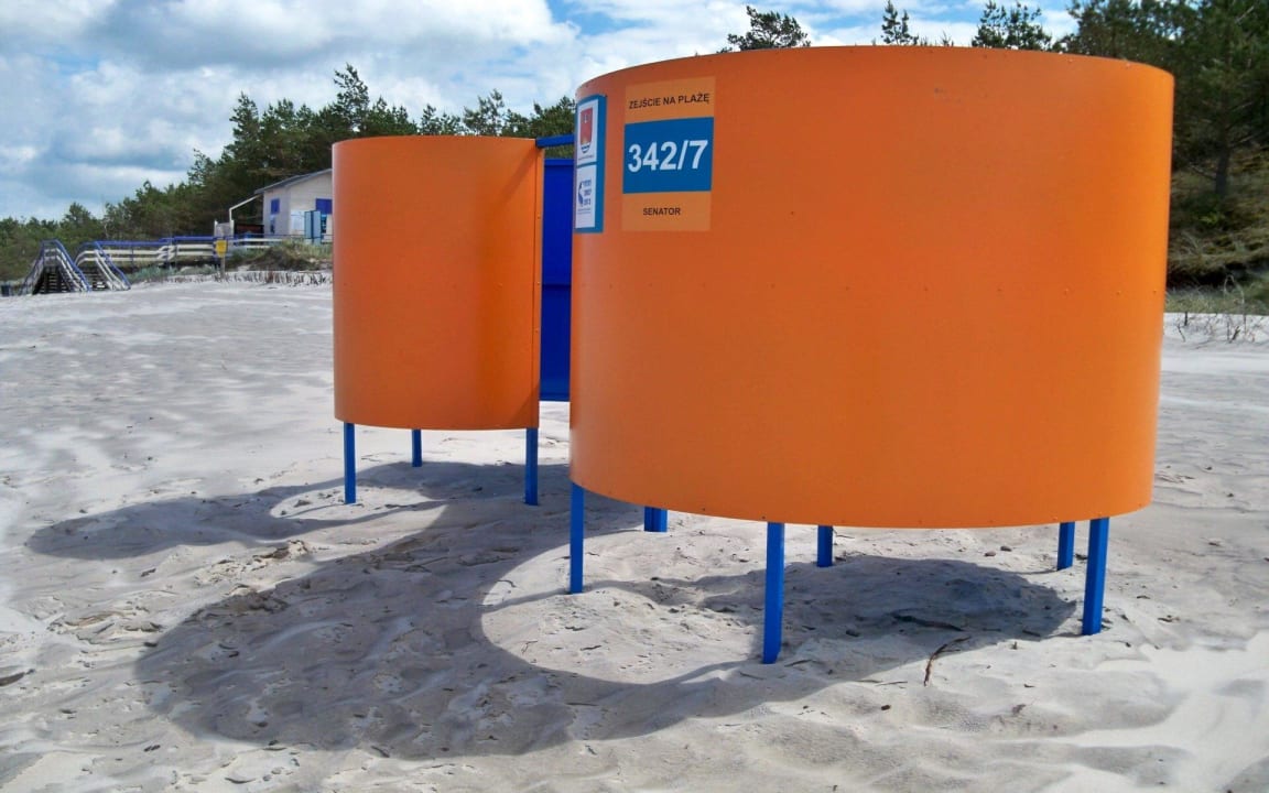 Umkleidekabinen am Senatorstrand Hotel Senator