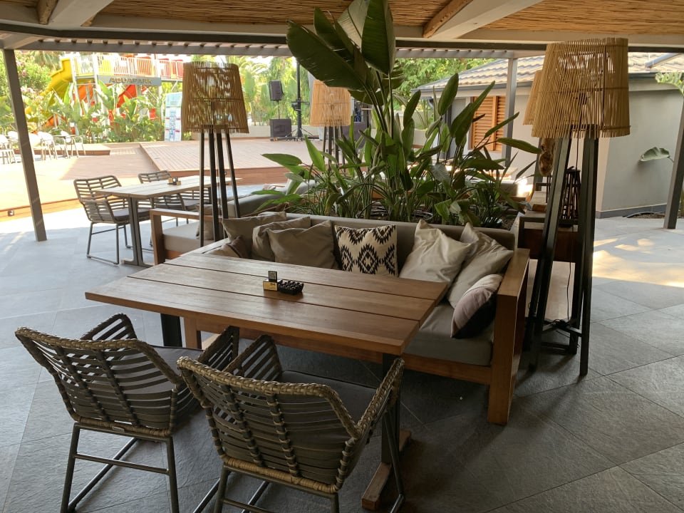 Gastro Hotel Miramare Beach
