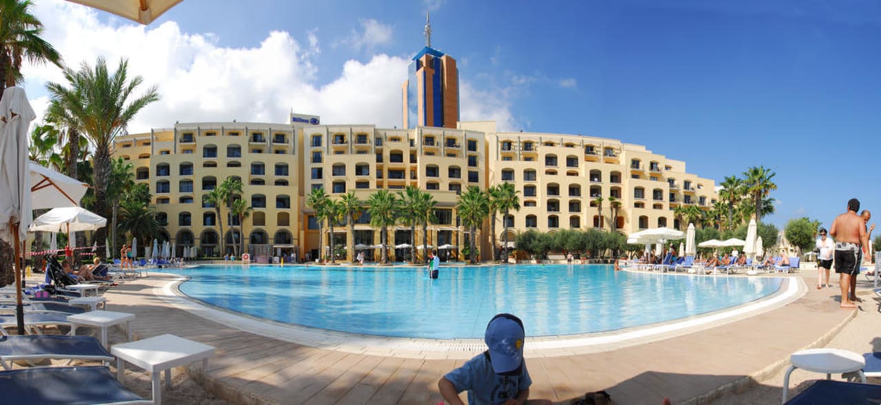 Hilton with Pool Hilton Malta