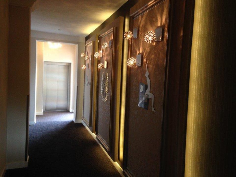 Nordeingang BLOCK Hotel & Living