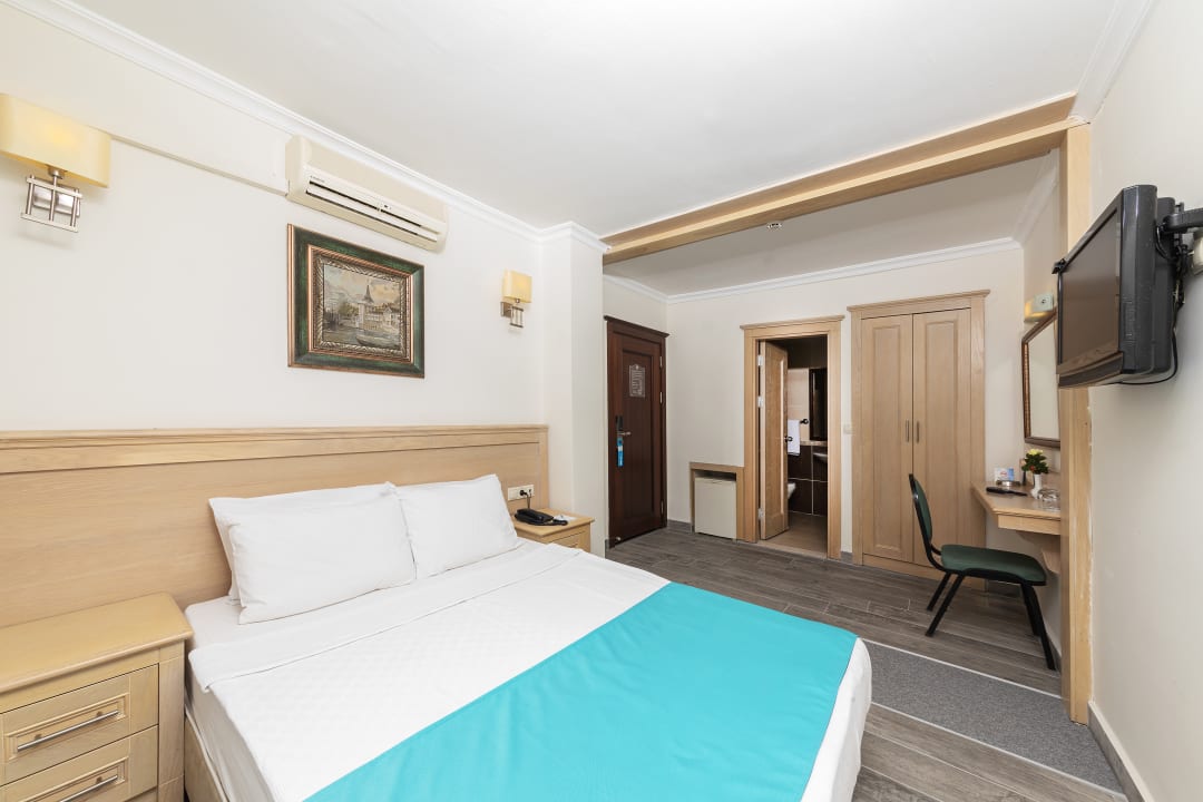 Zimmer Kayamaris Hotel