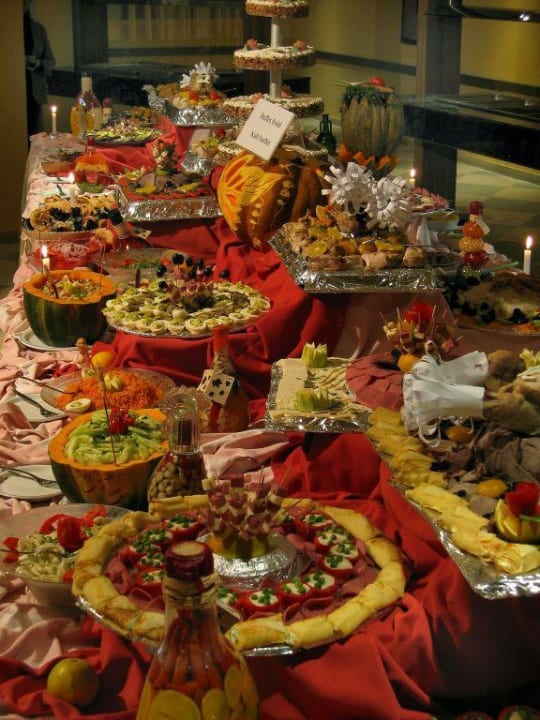 Belle Presentation Hotel African Queen