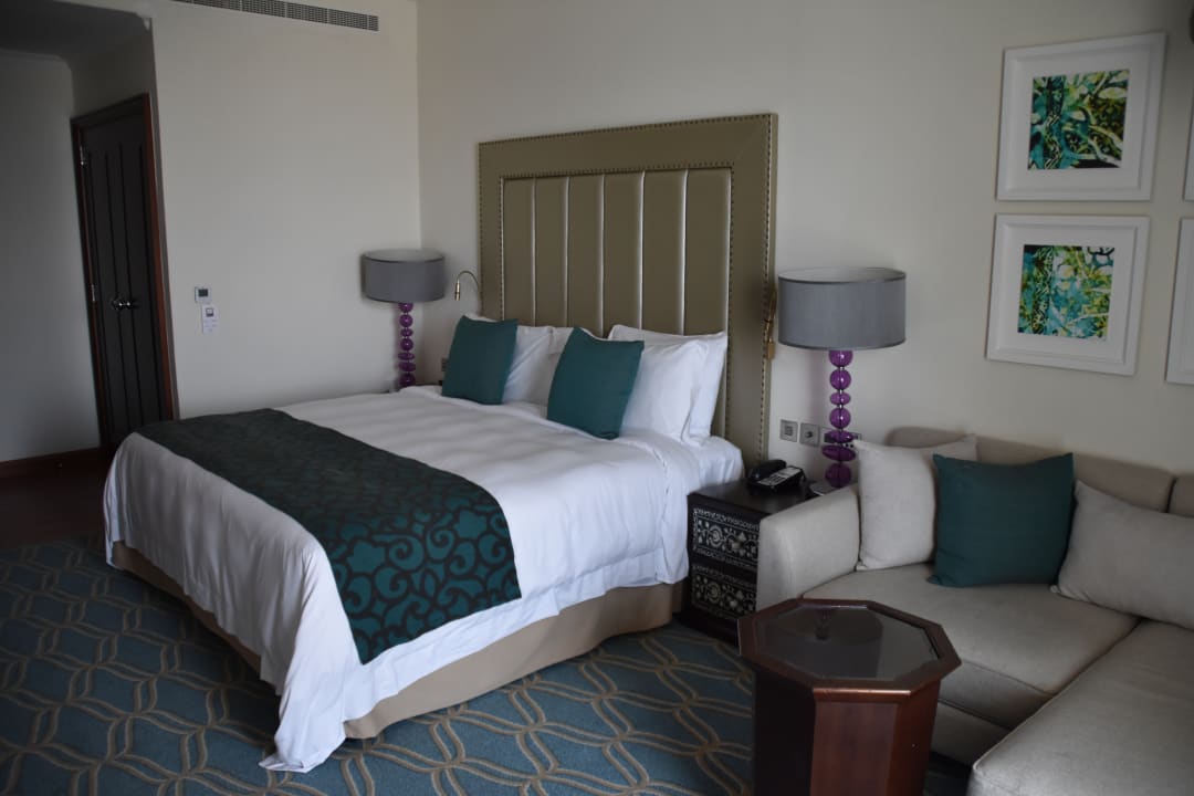 Zimmer Ajman Saray, a Luxury Collection Resort