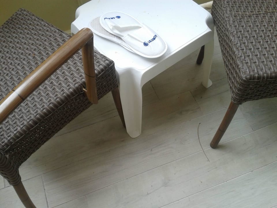 Verdreckter Balkon Ulusoy Kemer Holiday Club