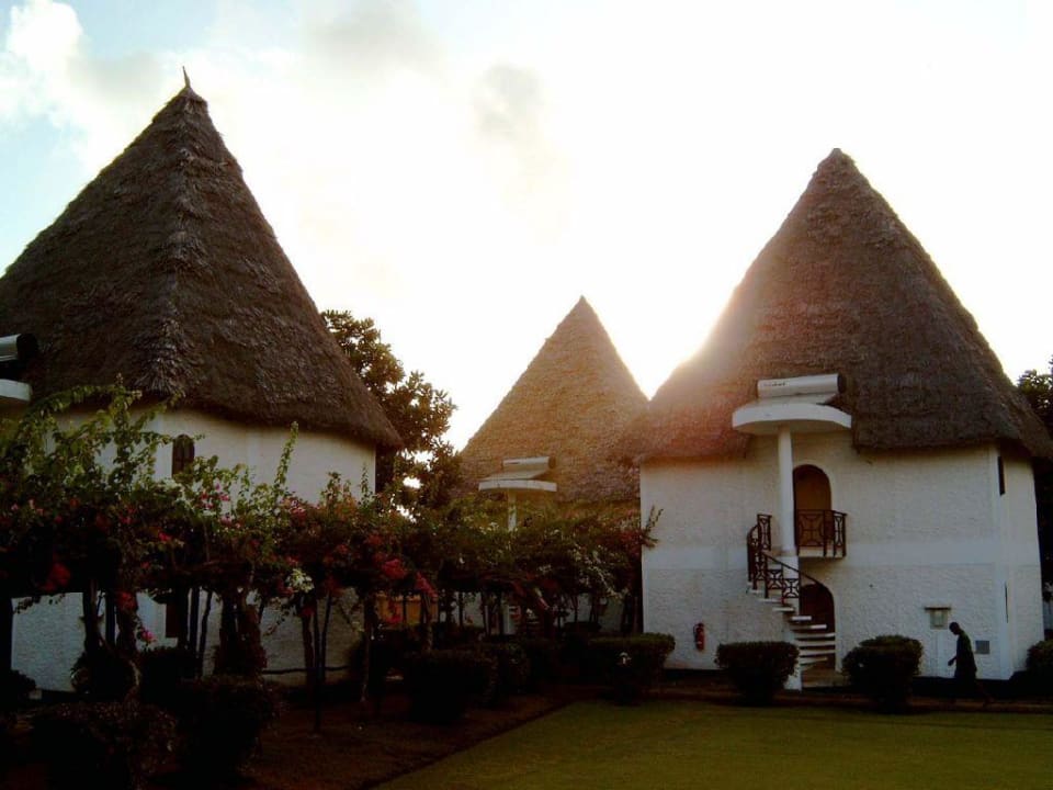 sonnenuntergang Neptune Paradise Beach Resort & Spa