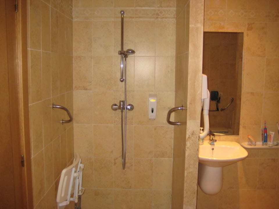 Badezimmer Zafiro Mallorca