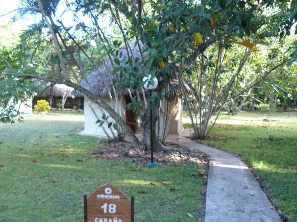 Eines der ''Cabañas'' Hotel Los Caneyes
