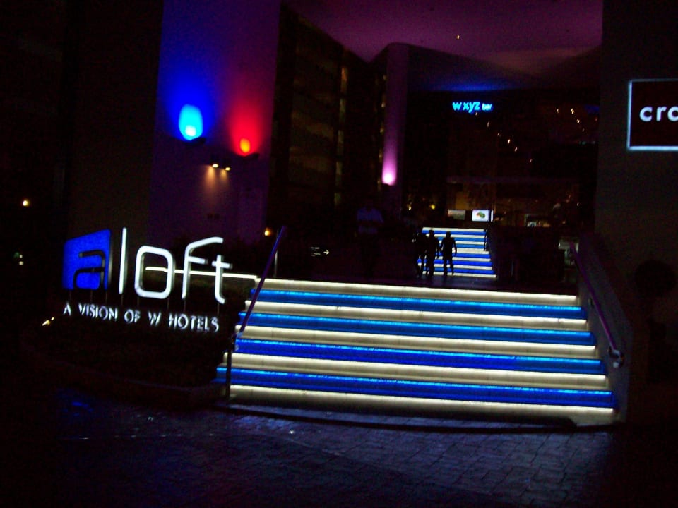 Eingang Aloft Bangkok Sukhumvit 11