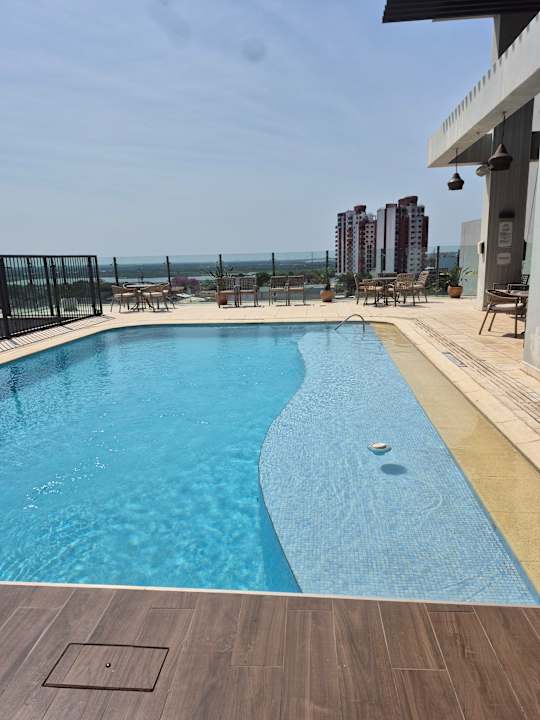 Pool Hotel Crowne Plaza Asuncion