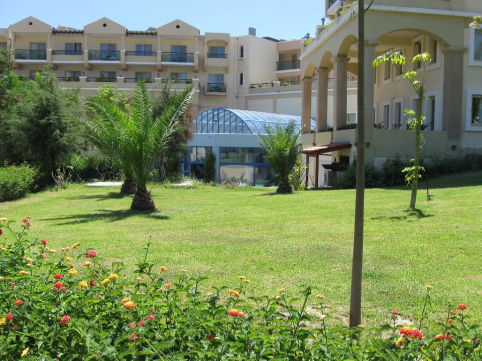 Blick zum Hallenbad Lindos Princess Beach Resort & Spa