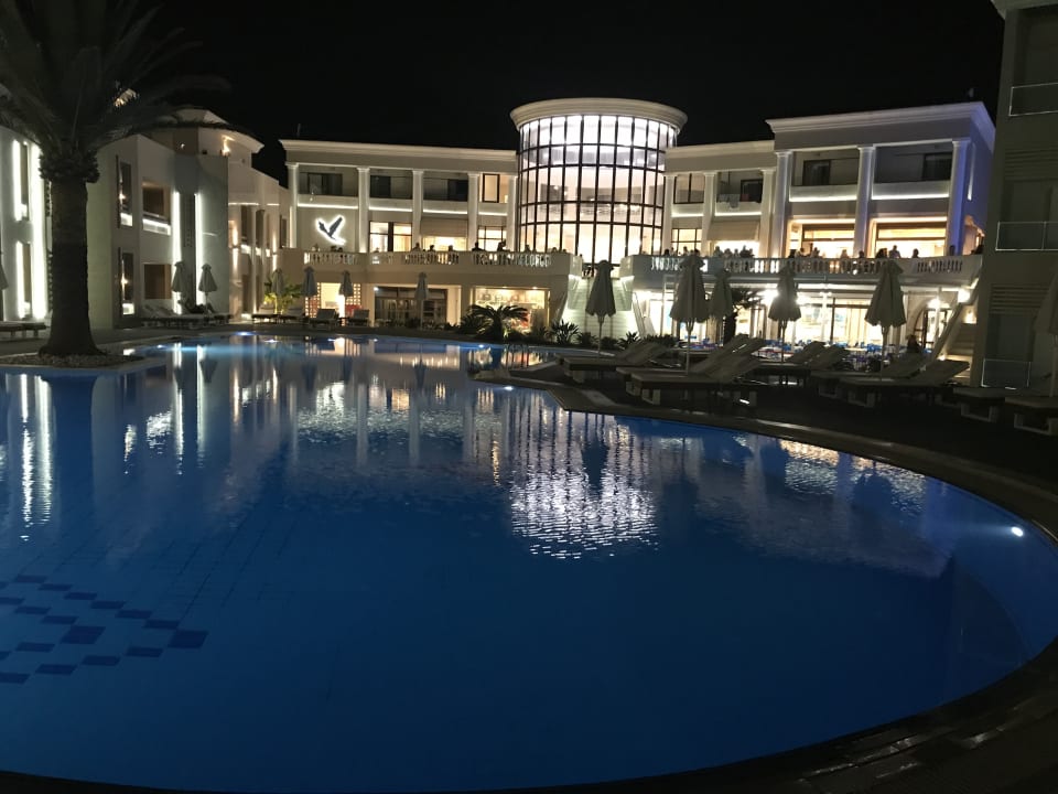 Außenansicht Mythos Palace Resort & Spa