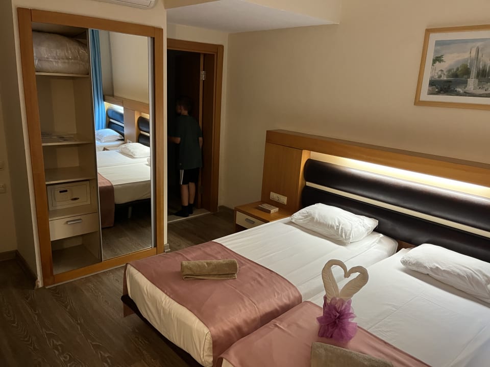 Zimmer Crystal Flora Pearl Collection