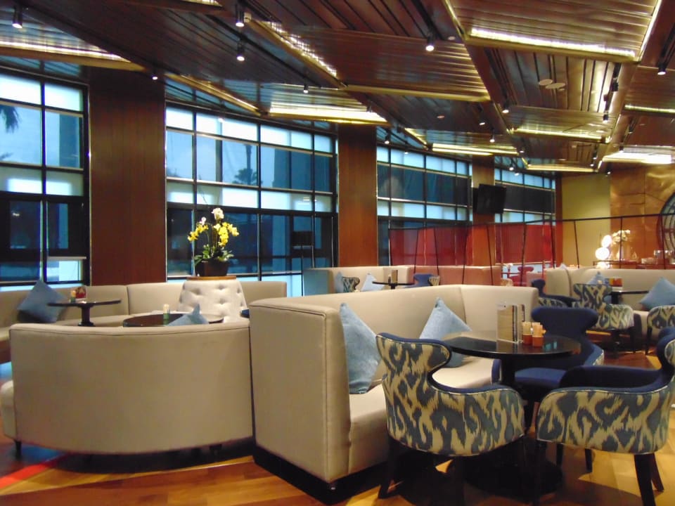 Gastro Movenpick Hotel & Convention Centre KLIA