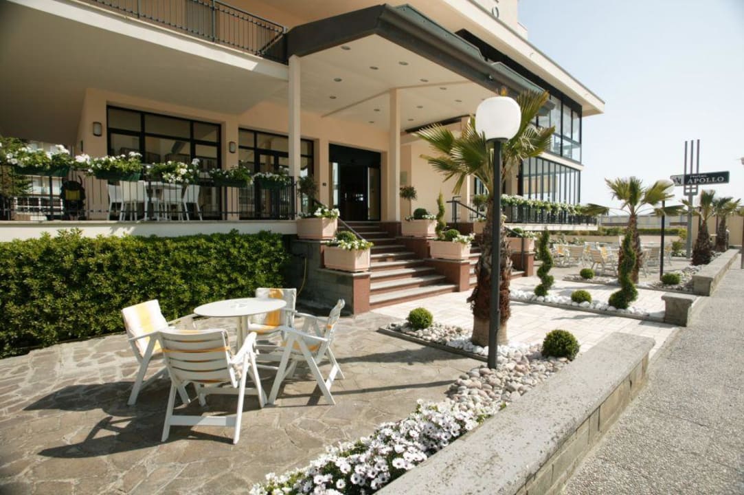 Foto esterno Hotel Apollo