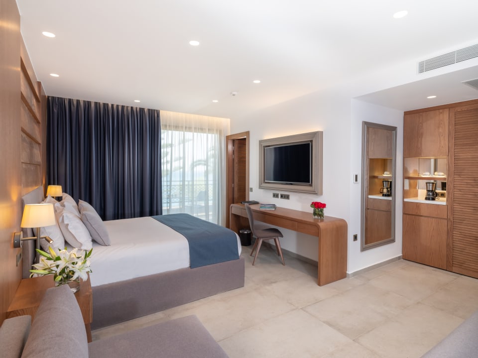 Zimmer Nana Golden Beach