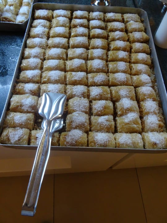 Süßer Nachtisch Hotel Süral Resort