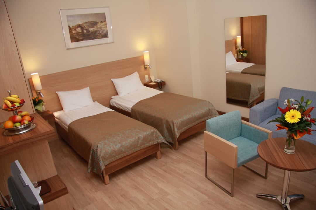 Zimmer Hotel Bristol