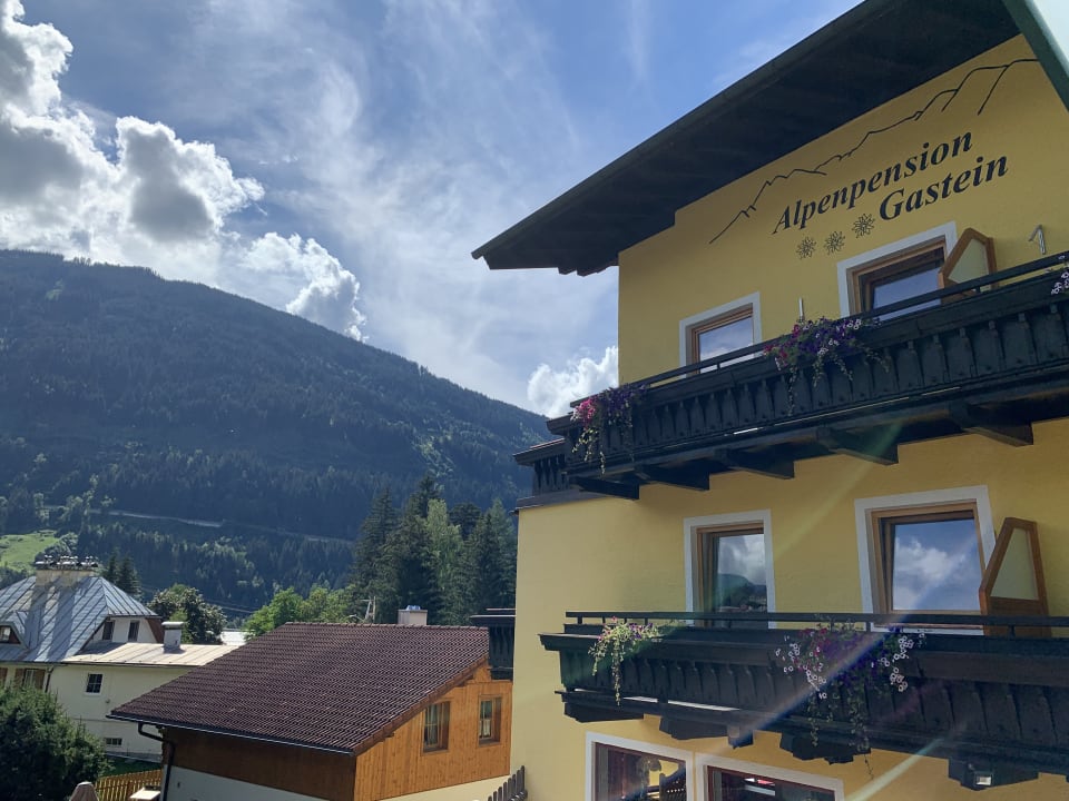 Außenansicht Alpenpension Gastein