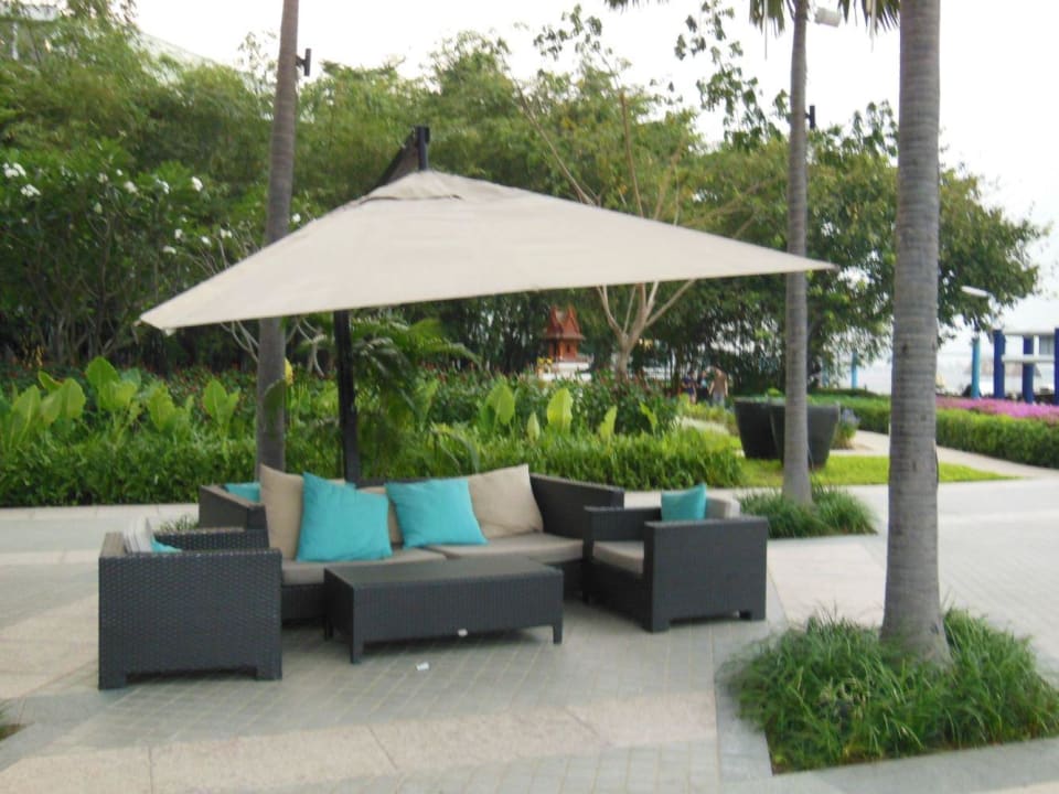 Außenterrasse Chatrium Hotel Riverside Bangkok