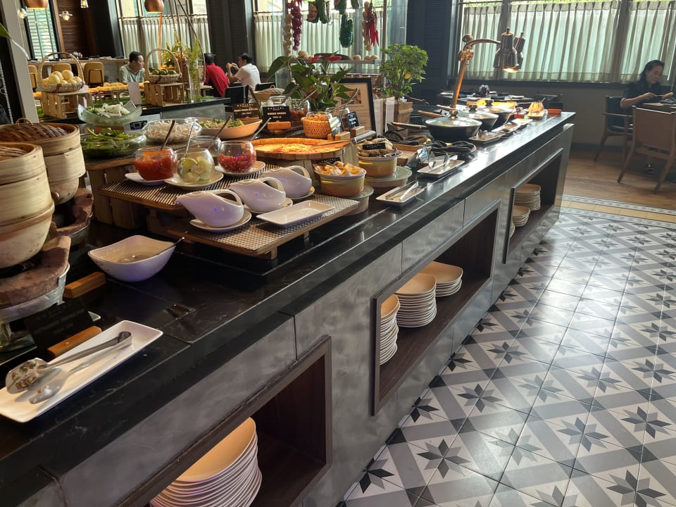 Gastro Hotel Sofitel Plaza