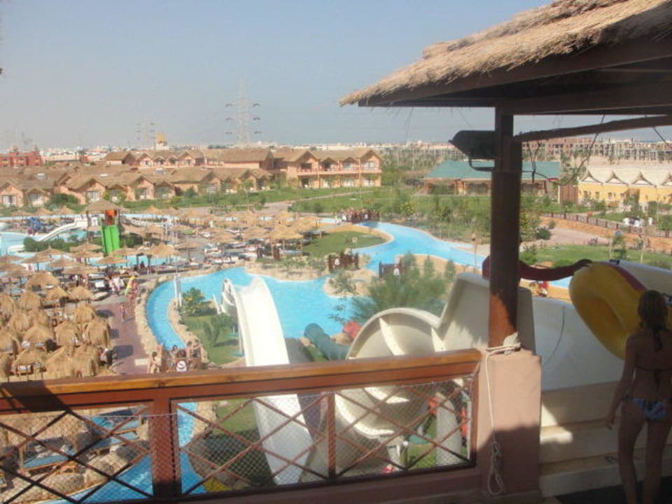 Вид сверху аква парк Pickalbatros Jungle Aqua Park Resort - Neverland Hurghada