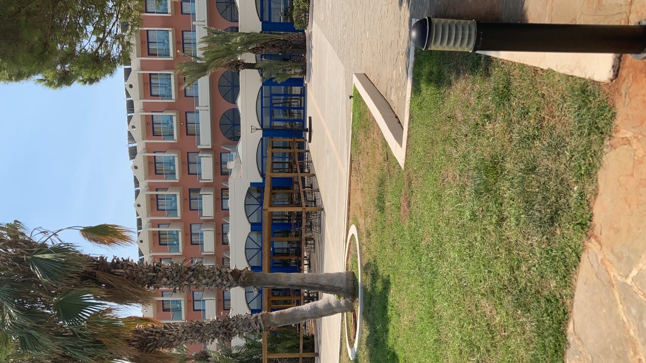 Außenansicht Kresten Palace Hotel