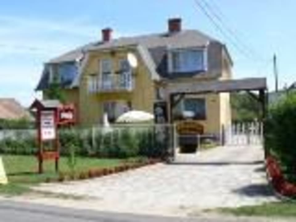 Haus Liberty & Pizzeria Olivera Haus Liberty