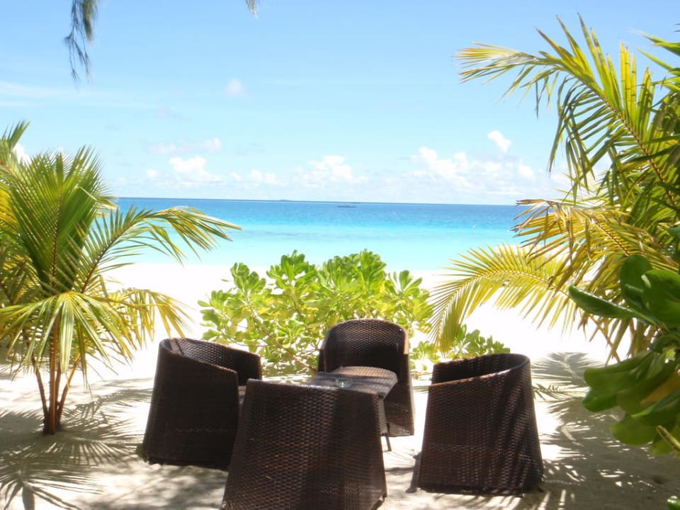 Ausblick an der Kaffeebar NAKAI Maayafushi Resort