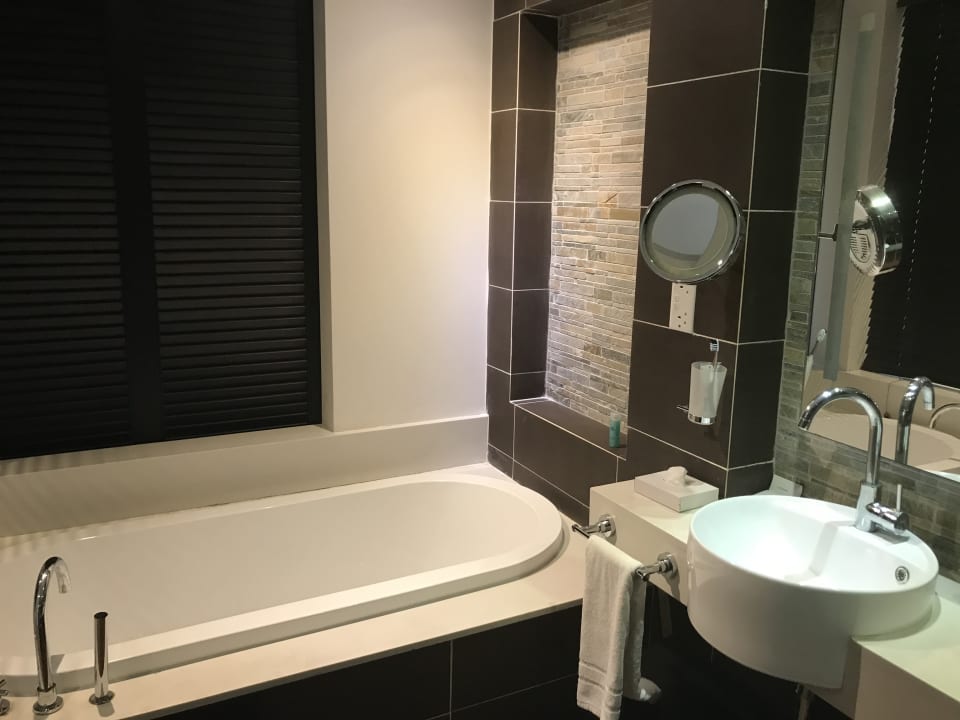 Zimmer Crystals Beach Resort Belle Mare, a member of Radisson Individuals