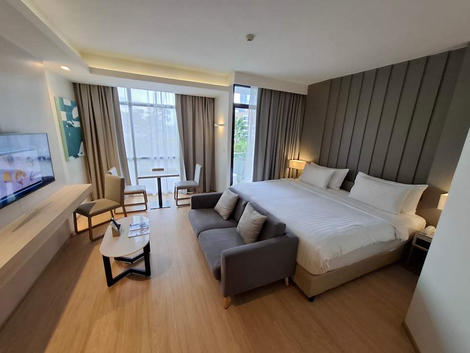 Zimmer Arden Hotel and Residence by At Mind