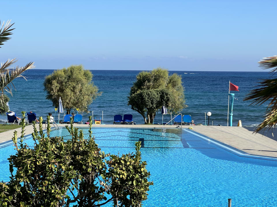 Pool Hotel Ariadne Beach