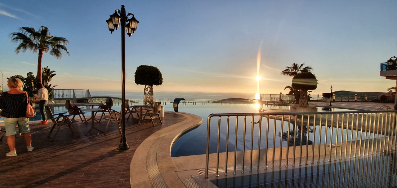 Pool Elite Luxury Suite & Spa