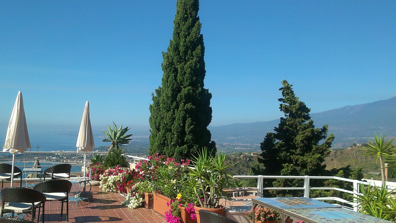 Терраса Hotel Continental Taormina