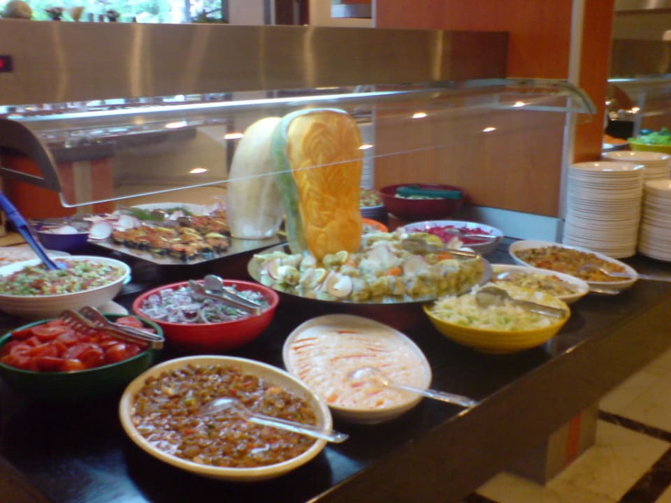 Buffet Riviera Hotel & Spa