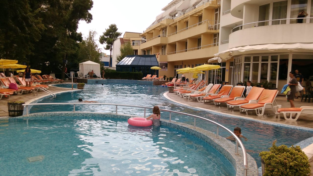 Бассейн Sun Palace