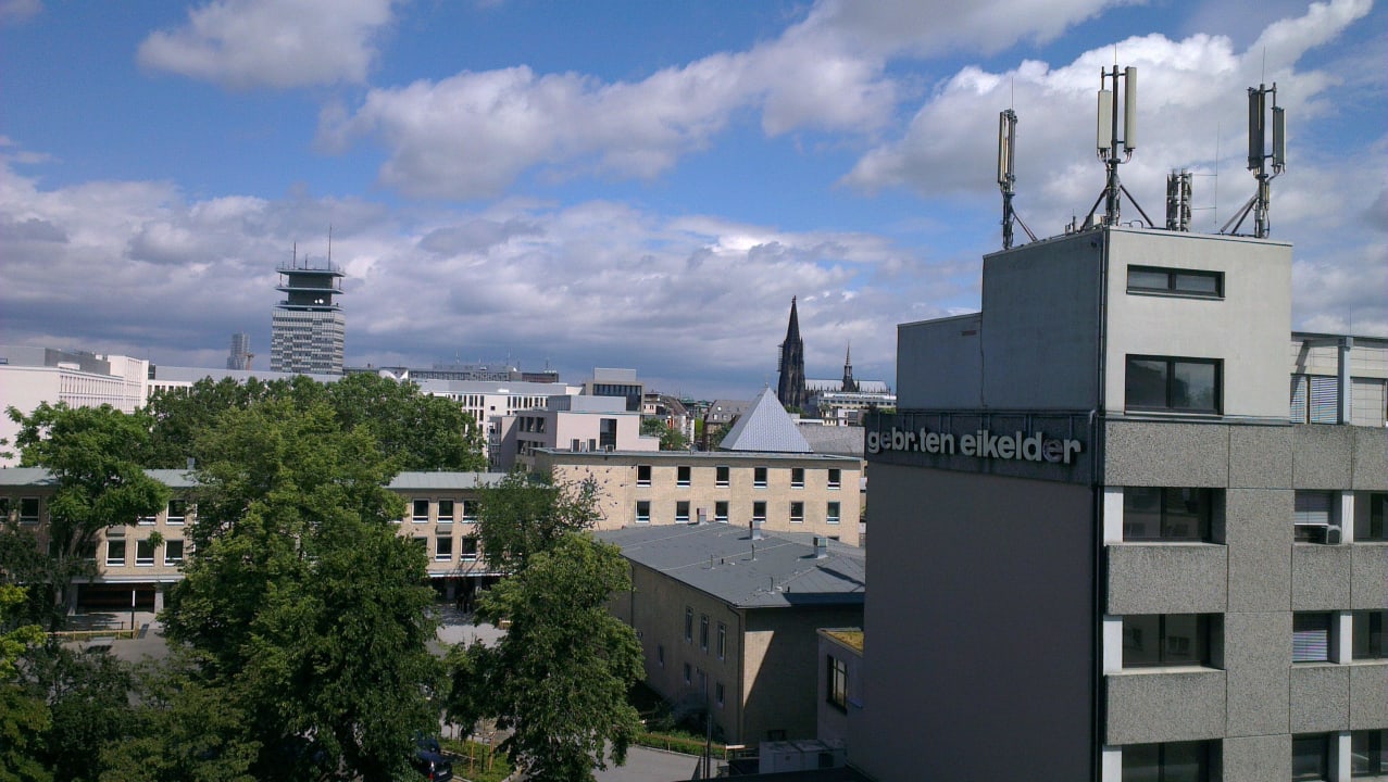 Ausblock von der Dachterrasse Mercure Hotel Severinshof Köln City