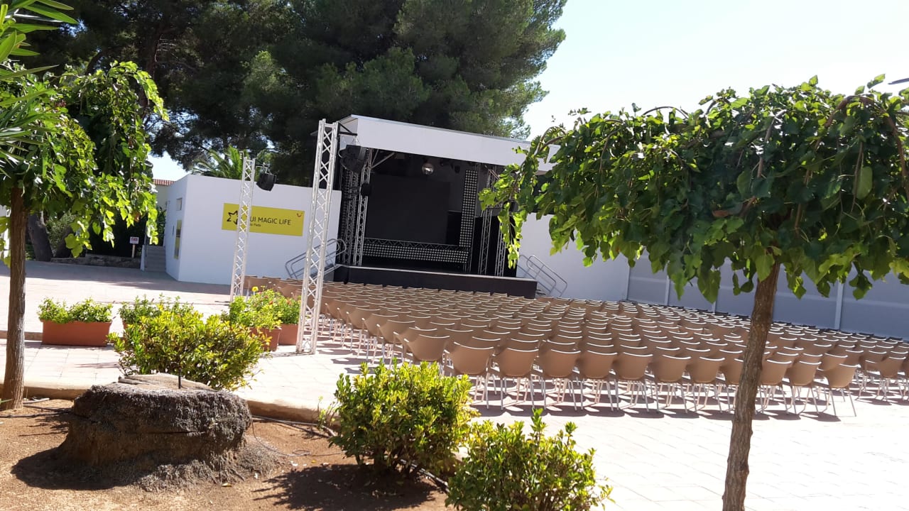 Showbühne  TUI MAGIC LIFE Cala Pada