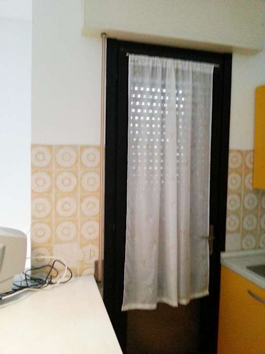 Tür zwei zur Terrasse Villa Erica