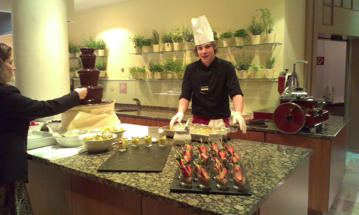 Sonntags Dessertbuffet Hotel & Spa Der Steirerhof Bad Waltersdorf