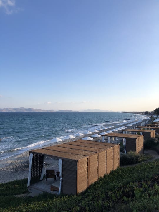 Strand Neptune Luxury Resort