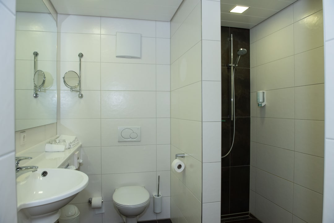 Zimmer ZUM SCHLOSS - Hotel & Restaurant