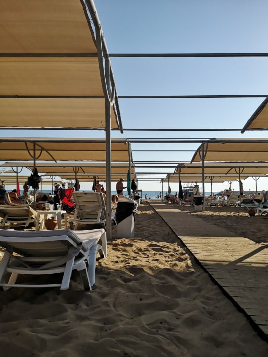 Strand Side Aquamarin Resort & Spa