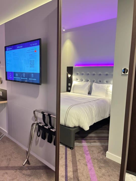 Zimmer Premier Inn Berlin Airport