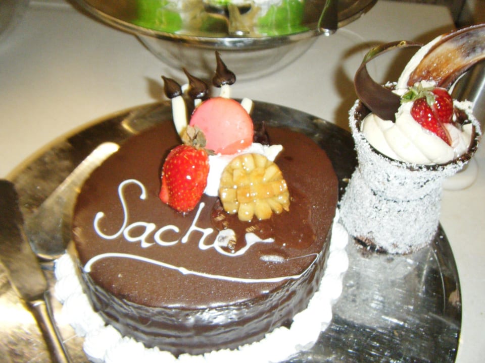 Torte  Hotel Royal Dragon