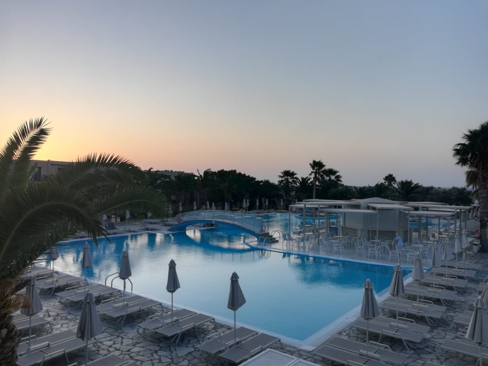 Pool Porto Bello Beach