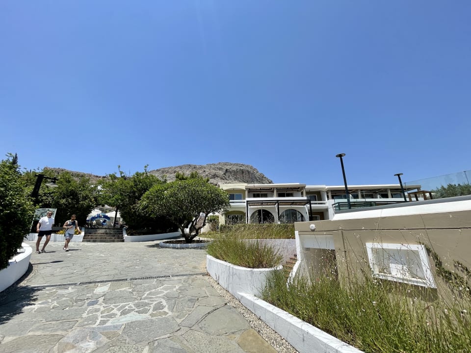 Gartenanlage alltoura Club Hotel Porto Angeli Beach Resort