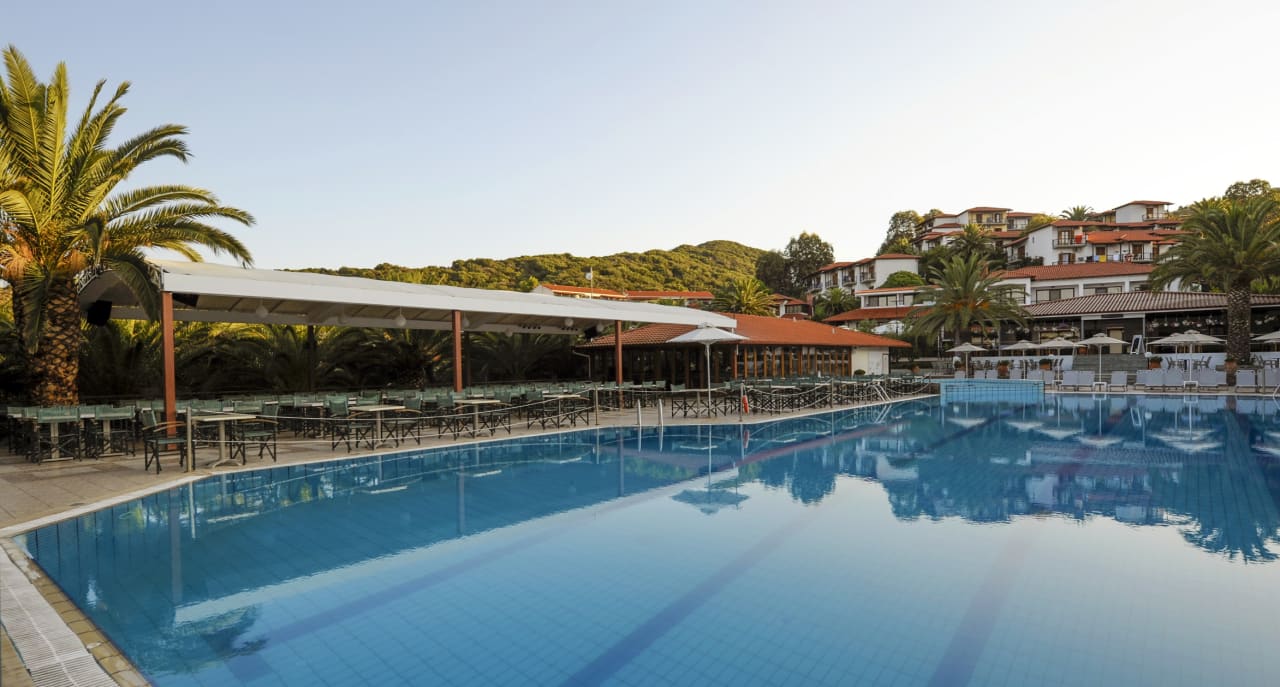 Pool Aristoteles Holiday Resort & Spa