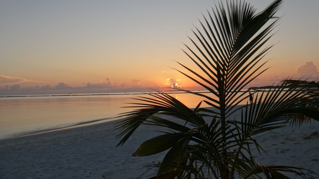 Strand Adaaran Select Meedhupparu Island Resort - Premium All Inclusive