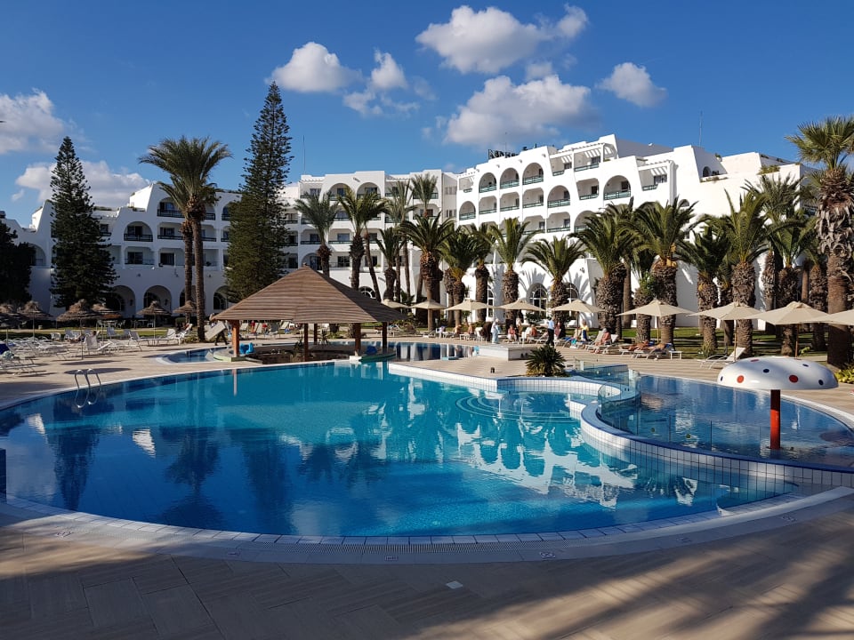 Pool Hotel Marhaba Beach